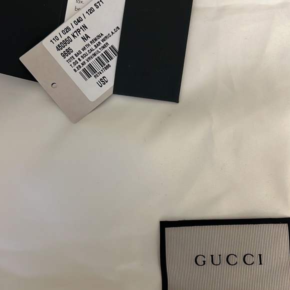 Authentic Gucci Bee Webb Tote. Rarely used, have tags and dust bag. - Picture 7 of 8